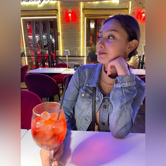 Meet your Posher, Gi - Picture 3 of 5